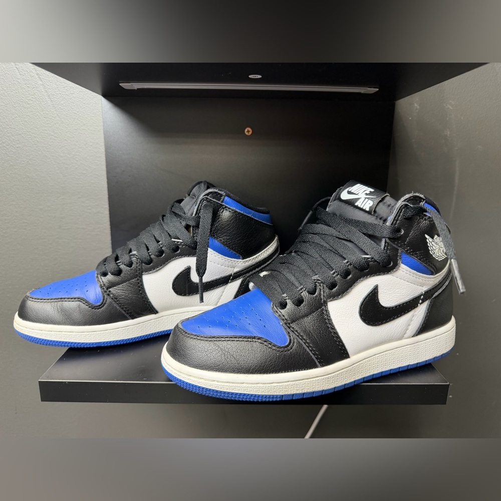 Kids Air Jordan 1 Sneaker